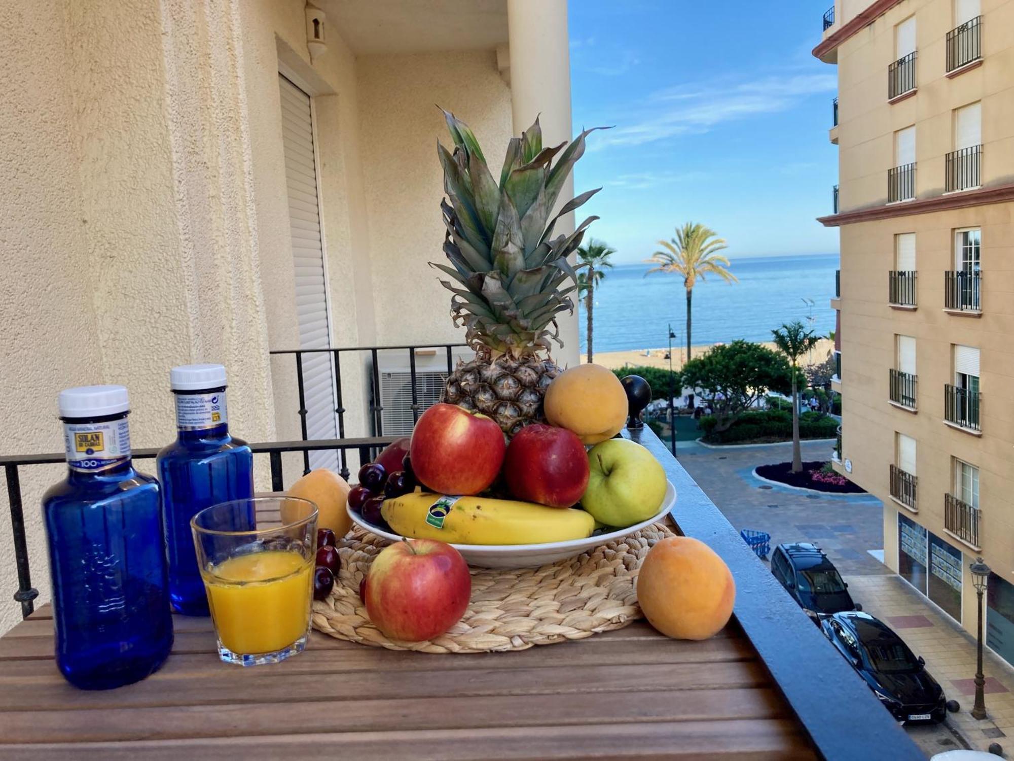 Apartmán Alboran Costa Del Sol Estepona Exteriér fotografie